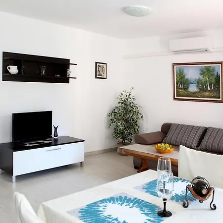 Appartement Marina-mare *
