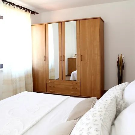 Apartment Marina-mare *